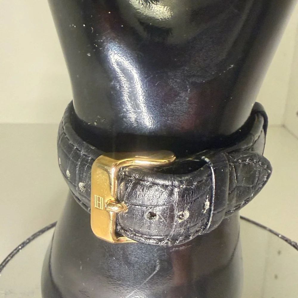 Tommy Hilfiger Black and Gold Timepiece Unisex